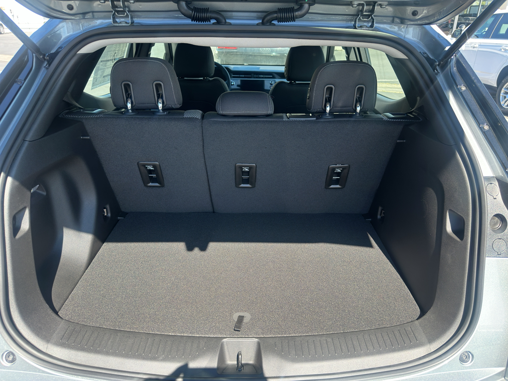 2027 Chevrolet Bolt photo 5