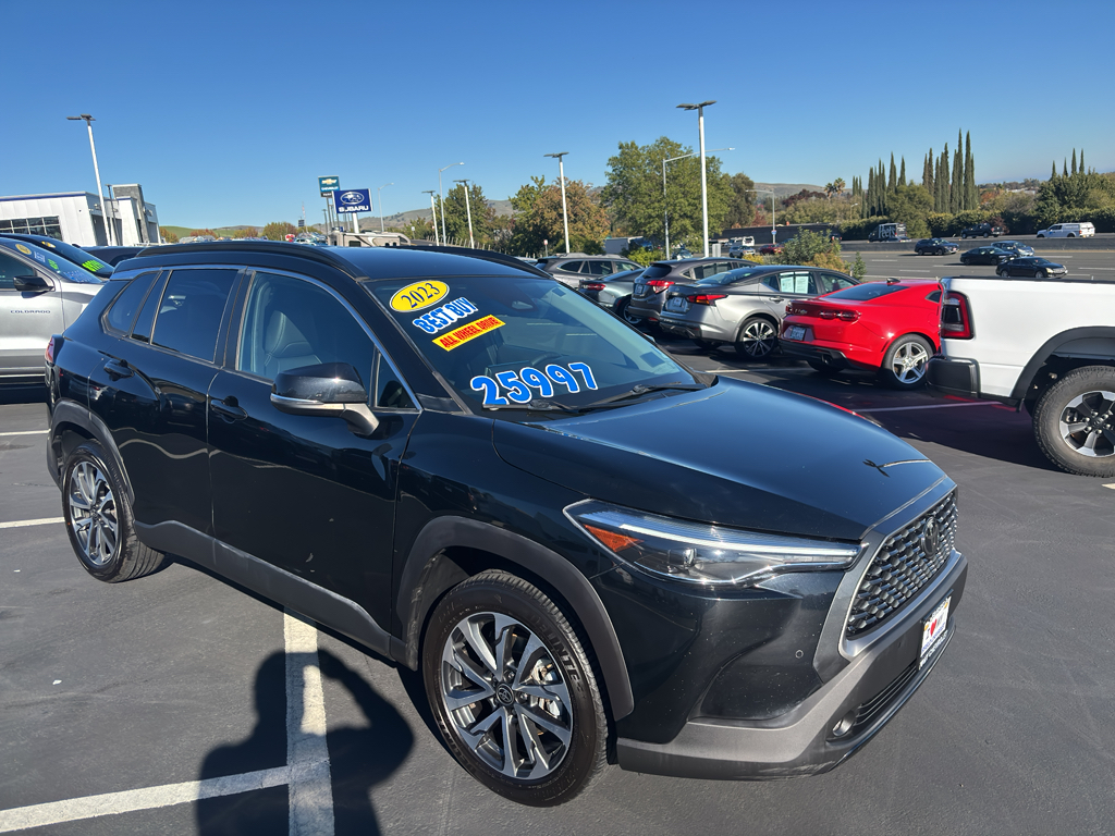 2023 Toyota Corolla Cross photo 5