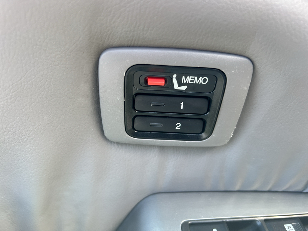 2008 Honda Odyssey photo 18