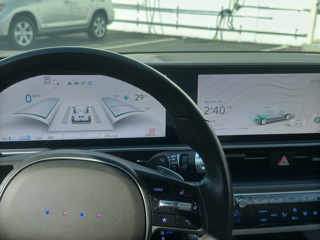 2023 Hyundai IONIQ 6 photo 8