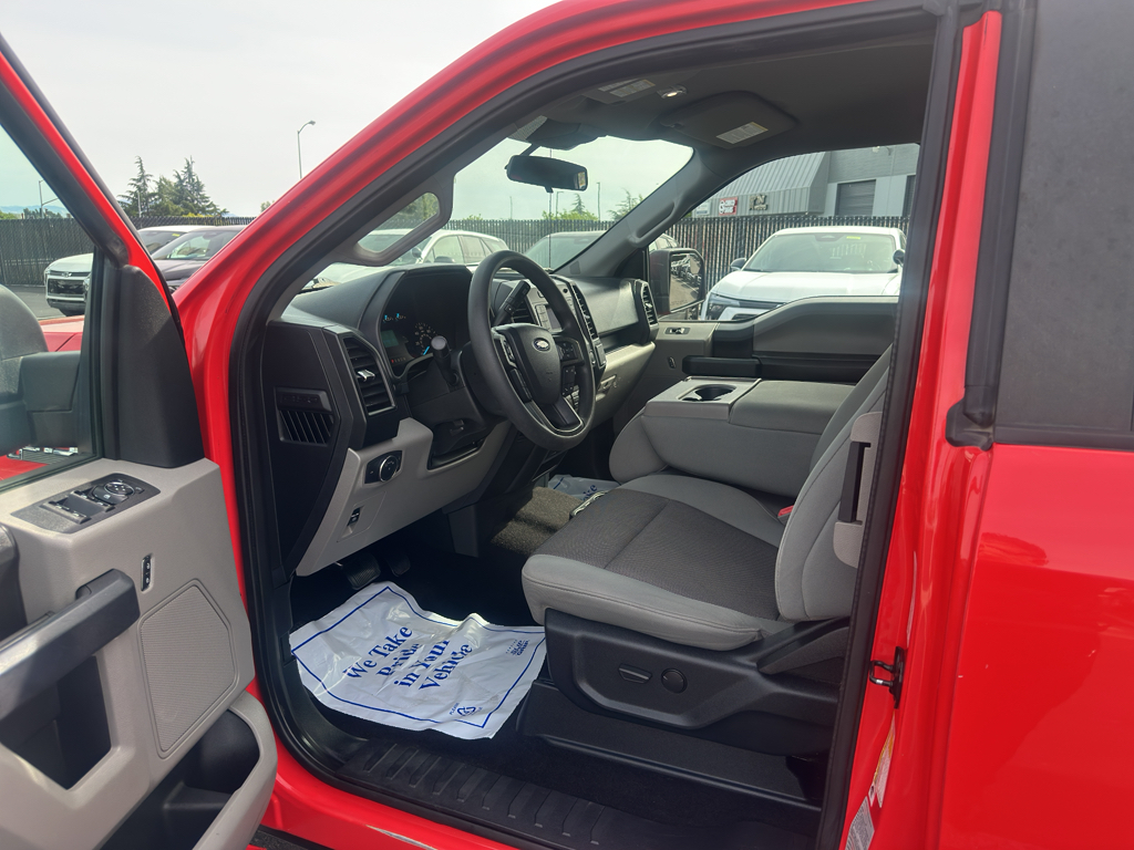 2019 Ford F-150 photo 8