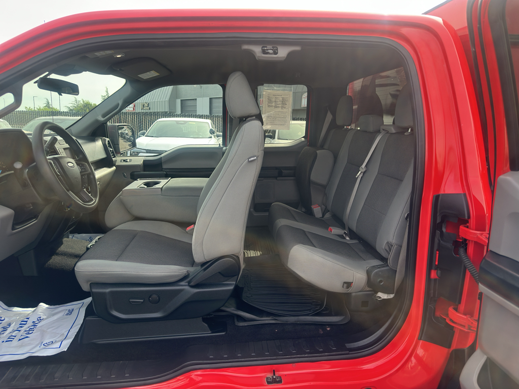 2019 Ford F-150 photo 9