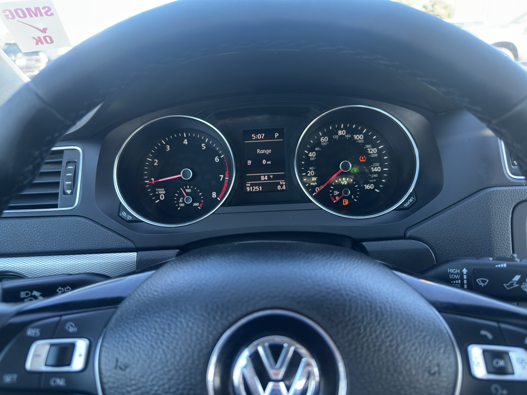 2017 Volkswagen Jetta photo 7