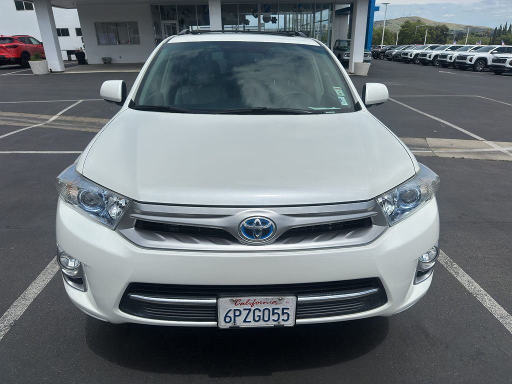 2011 Toyota Highlander photo 2