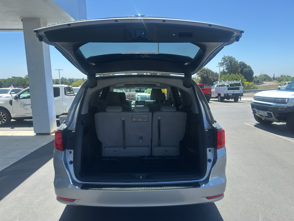 2019 Honda Odyssey photo 4