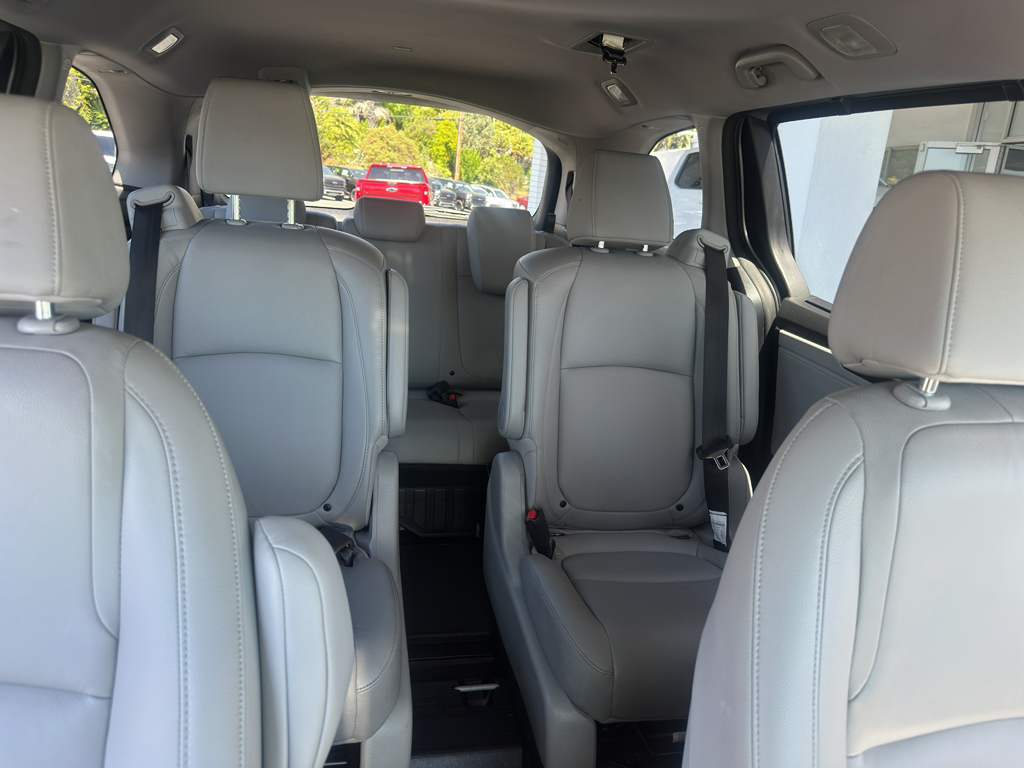 2019 Honda Odyssey photo 9