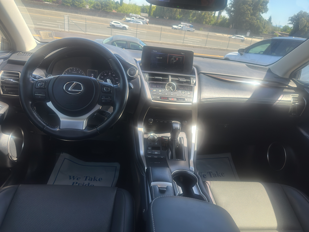 2021 Lexus NX 300 photo 8