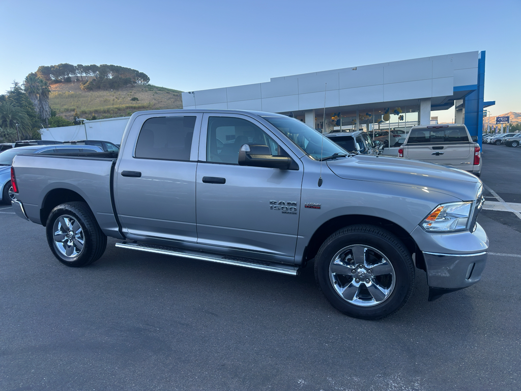 2021 Ram 1500 Classic photo 2