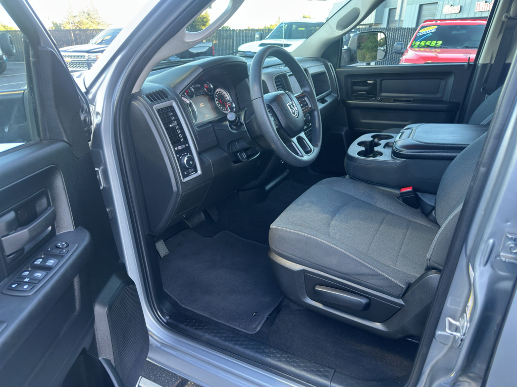 2021 Ram 1500 Classic photo 6