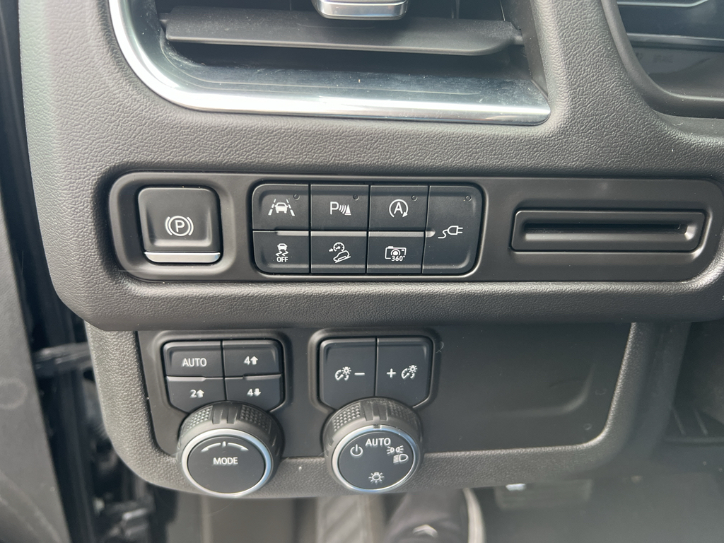 2022 Chevrolet Tahoe photo 27