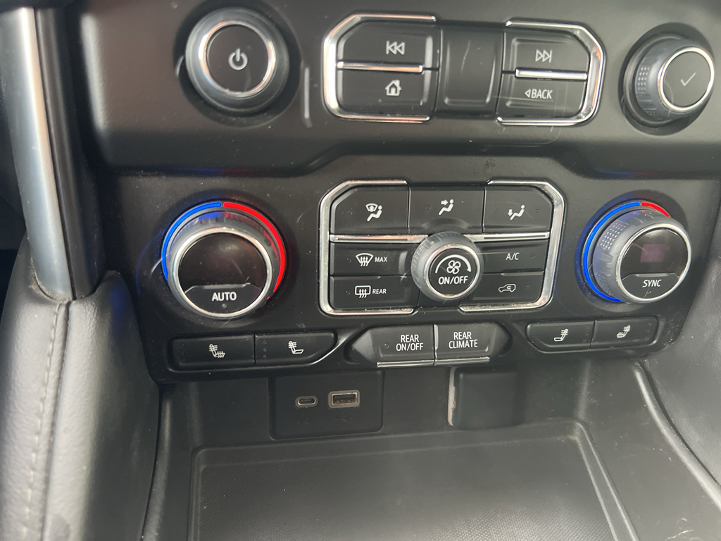 2022 Chevrolet Tahoe photo 22