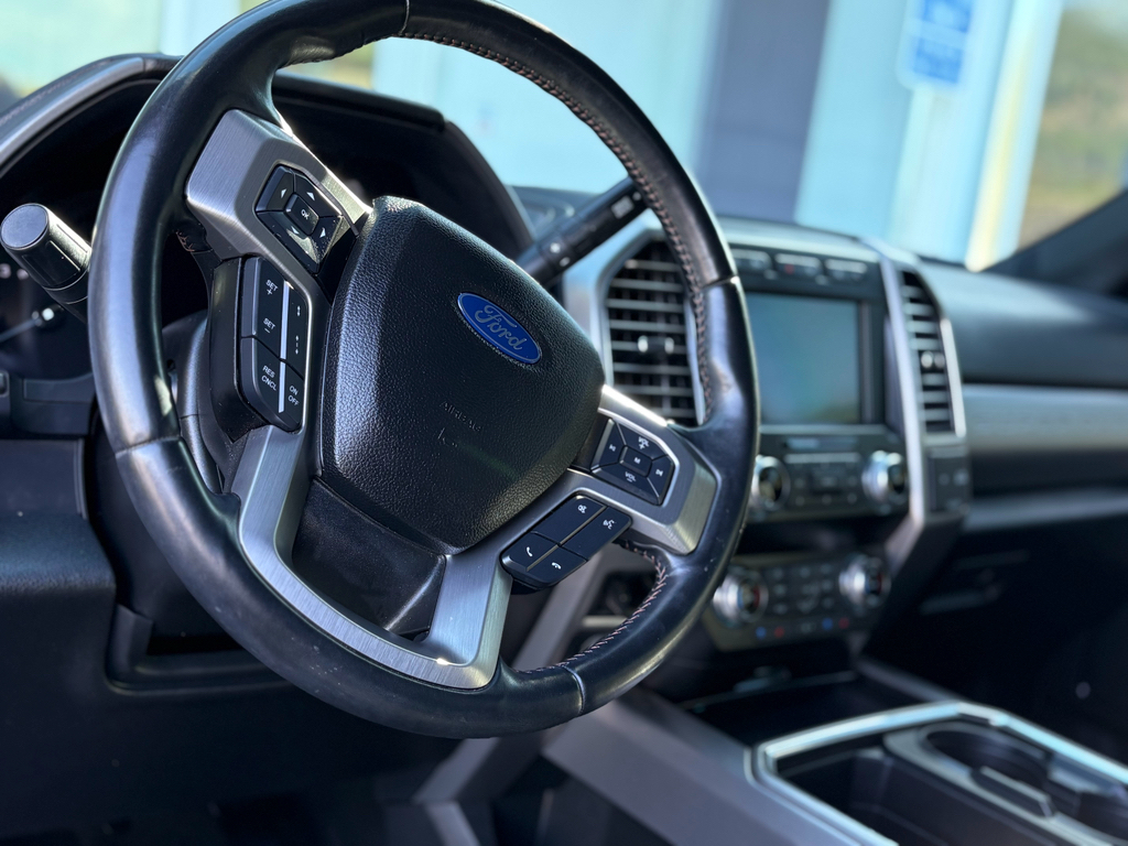2020 Ford F-350 photo 6