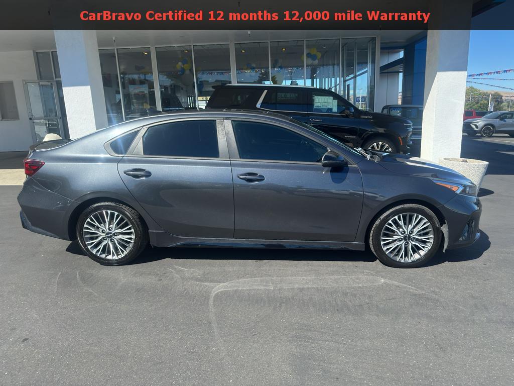 2022 Kia Forte photo 2