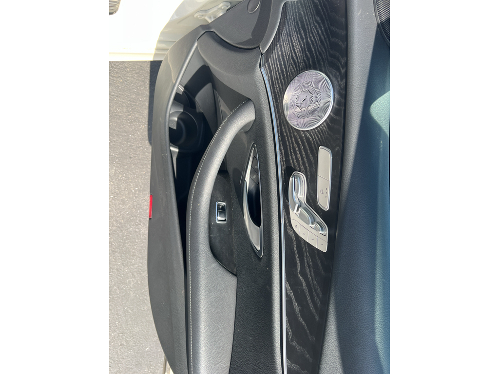 2021 Mercedes-Benz E-Class photo 4