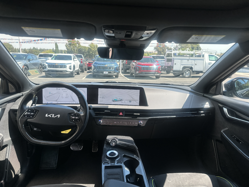 2023 Kia EV6 photo 7