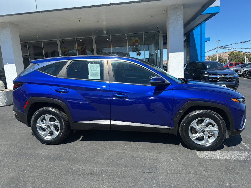 2022 Hyundai Tucson photo 2