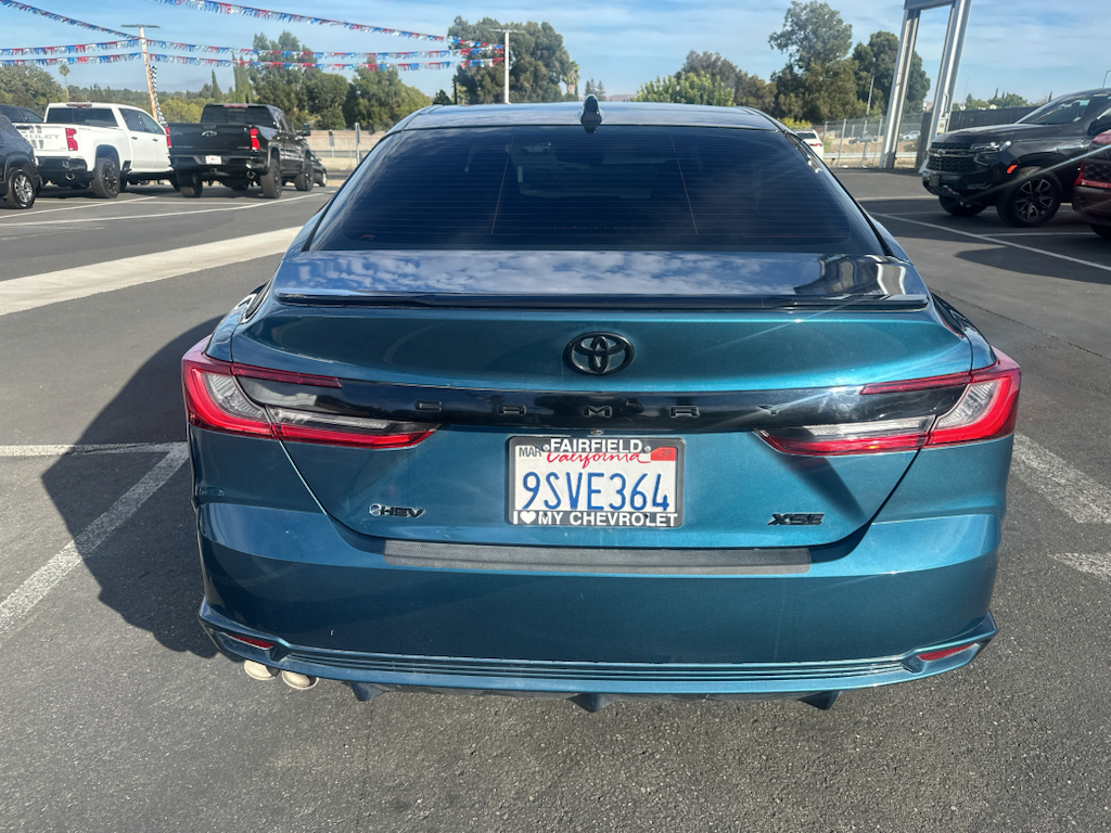 2025 Toyota Camry Hybrid photo 3