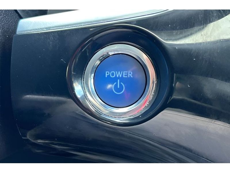 2018 Toyota Prius Prime photo 21
