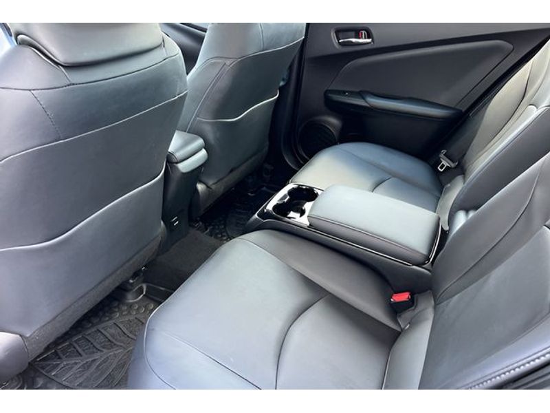 2018 Toyota Prius Prime photo 19