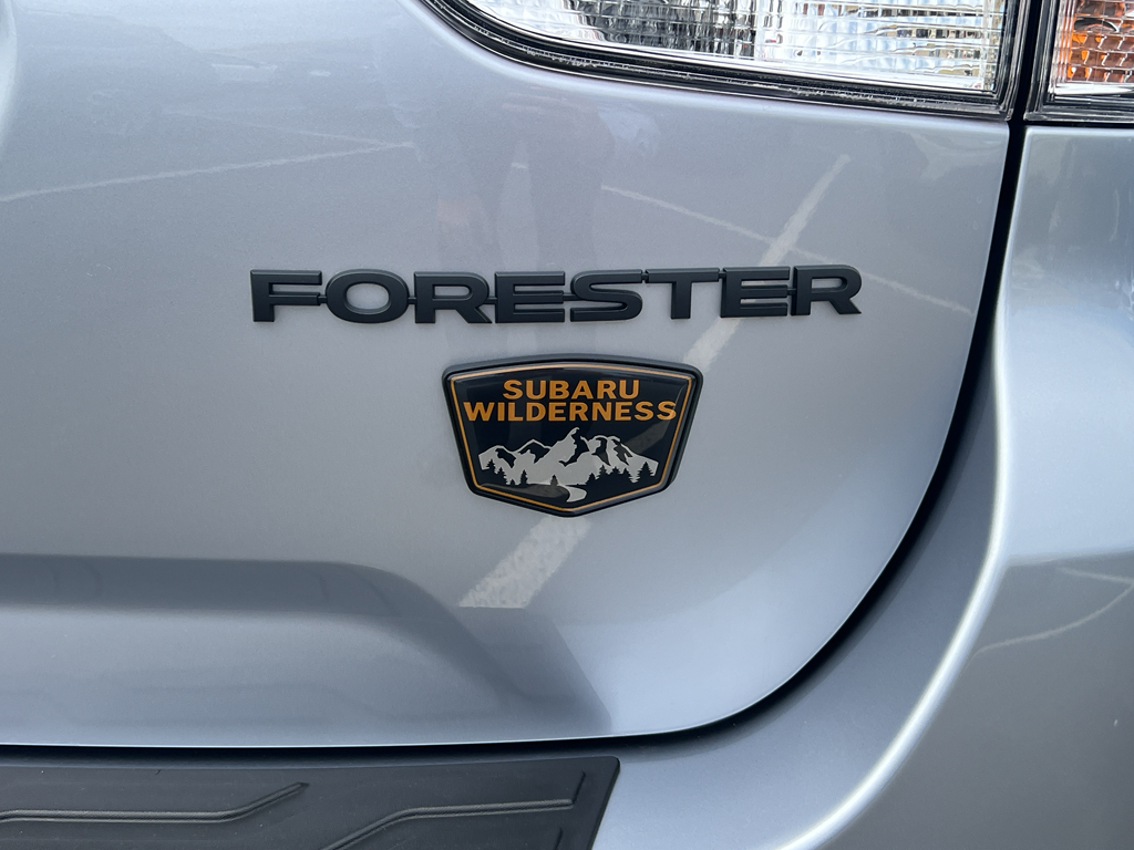 2025 Subaru Forester photo 7