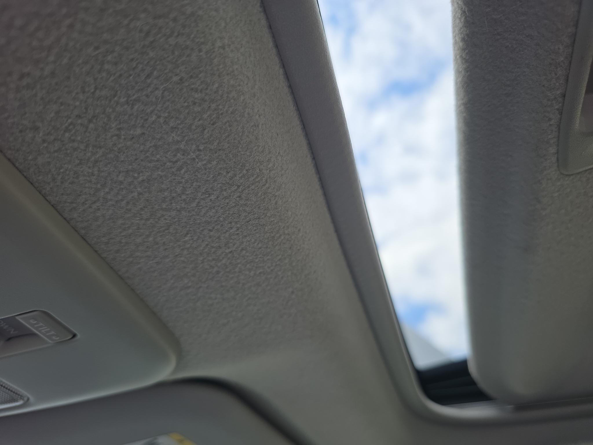 2018 Toyota Prius c photo 9
