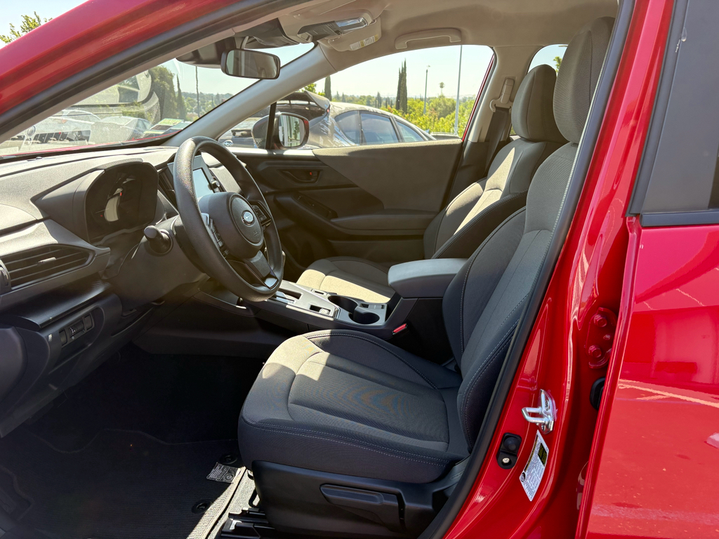 2025 Subaru Crosstrek photo 4