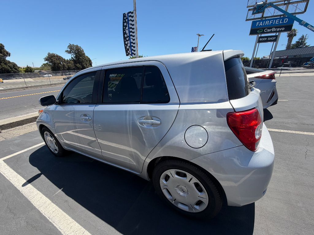 2008 Scion xD photo 6