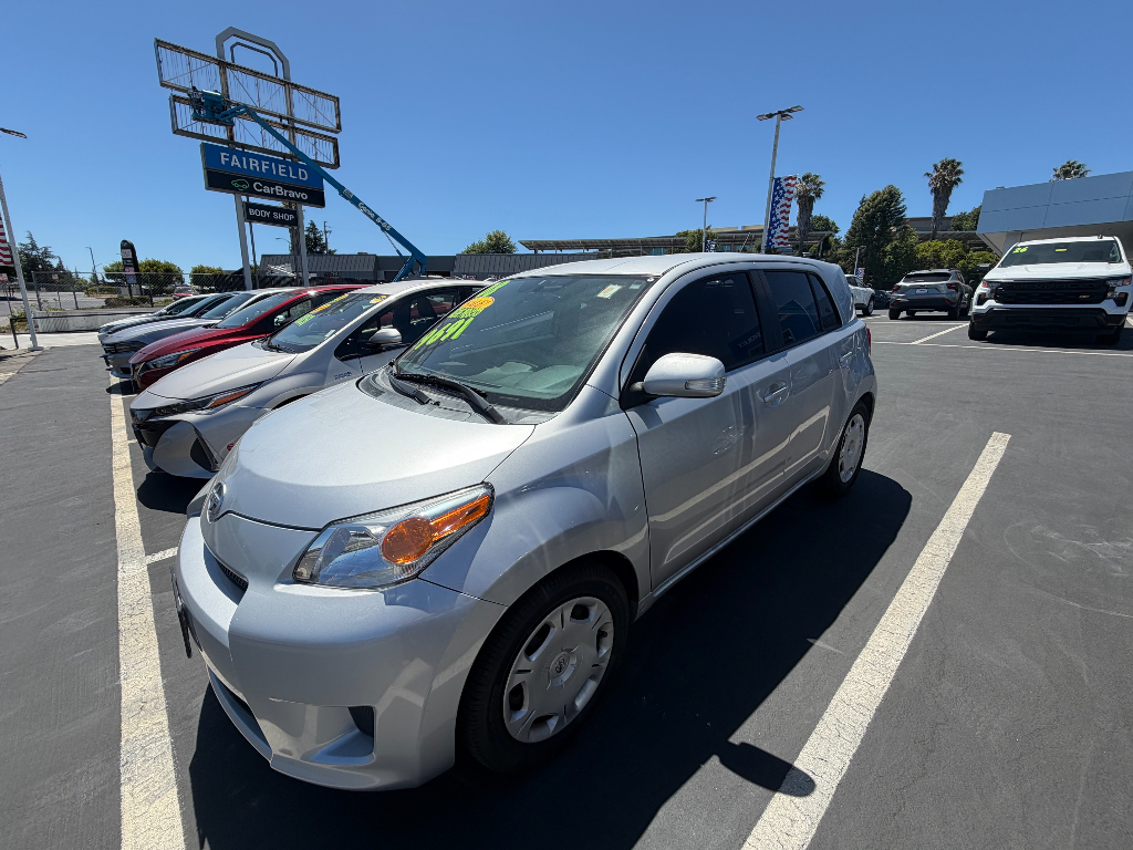 2008 Scion xD photo 2