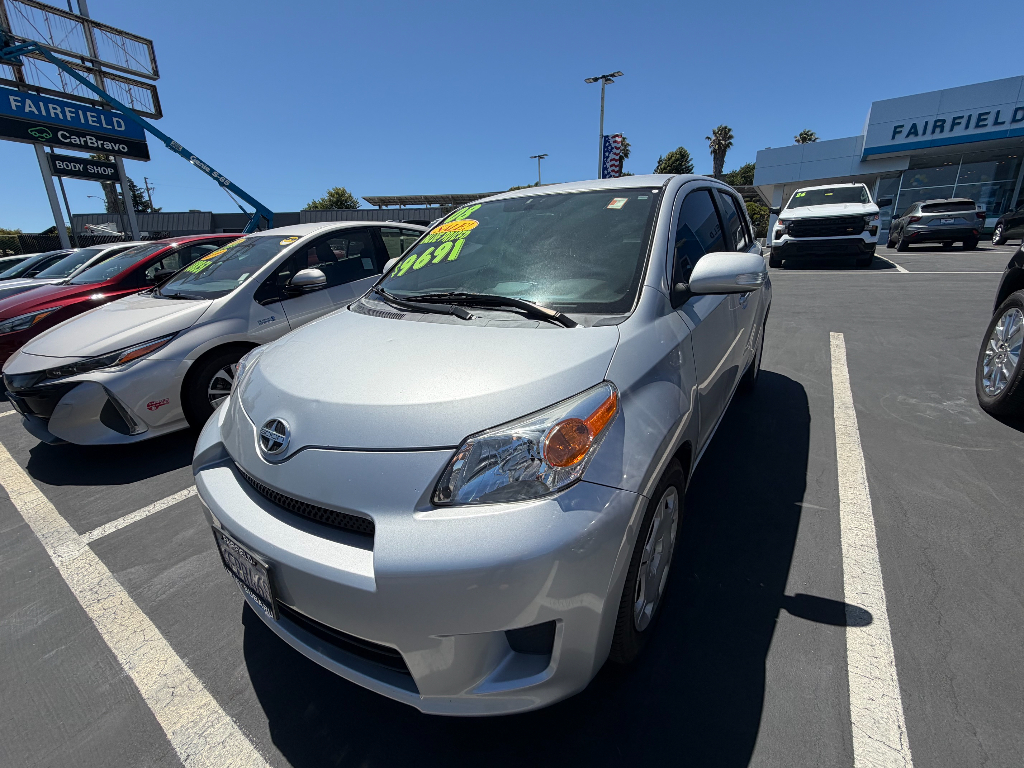 Silver Streak Mica 2008 Scion xD Hatchback Front-Wheel Drive 4-Speed Automatic