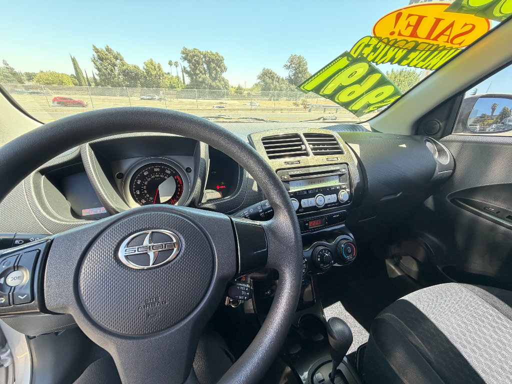 2008 Scion xD photo 10