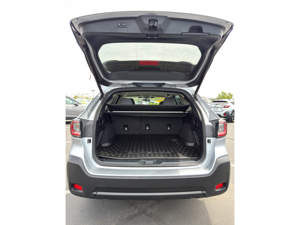 2025 Subaru Outback photo 5