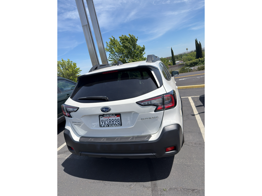 2025 Subaru Outback photo 3