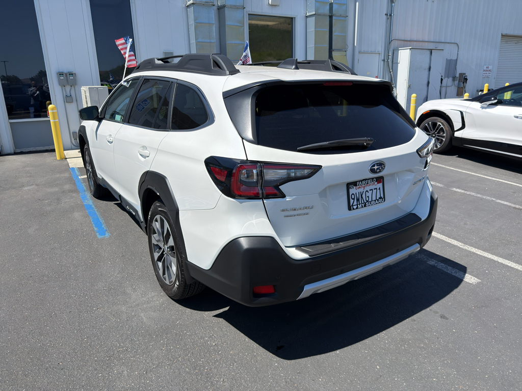 2025 Subaru Outback photo 3
