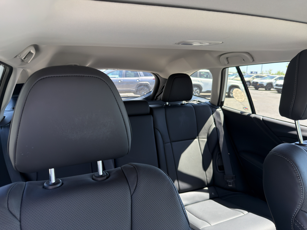 2025 Subaru Outback photo 8