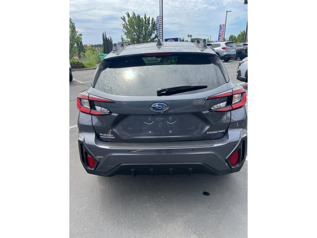 2025 Subaru Crosstrek photo 4
