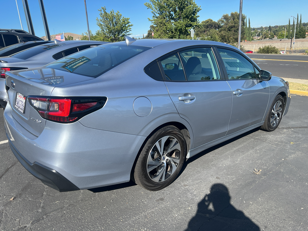 2025 Subaru Legacy photo 5