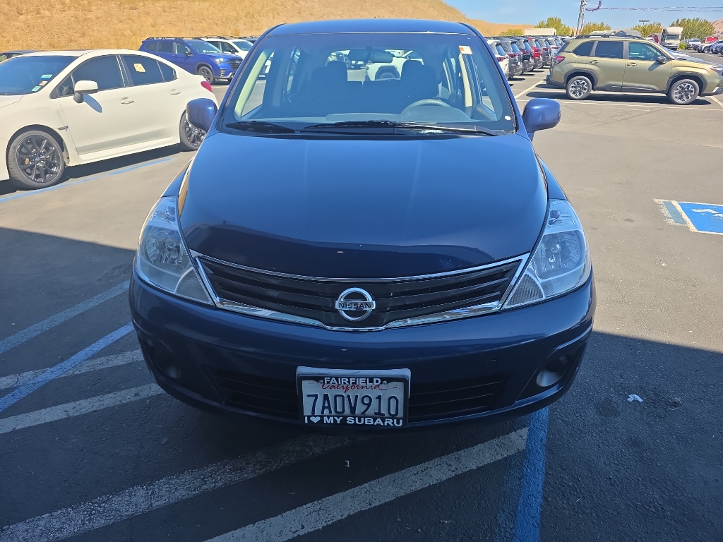 2012 Nissan Versa photo 2