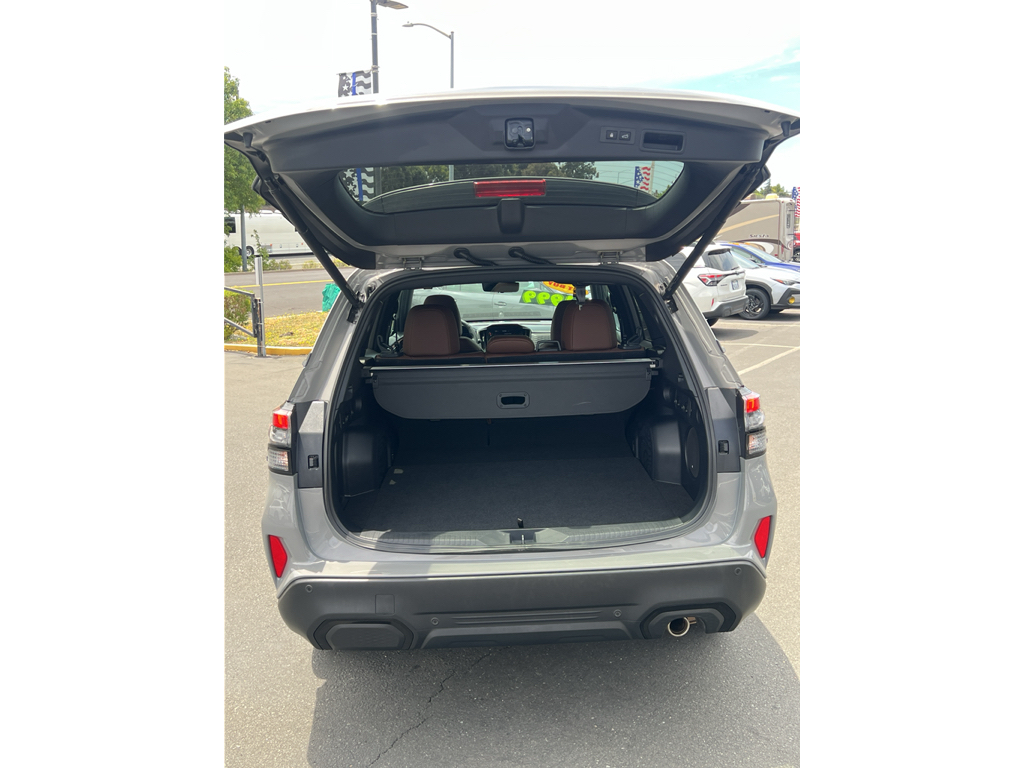2026 Subaru Forester photo 4