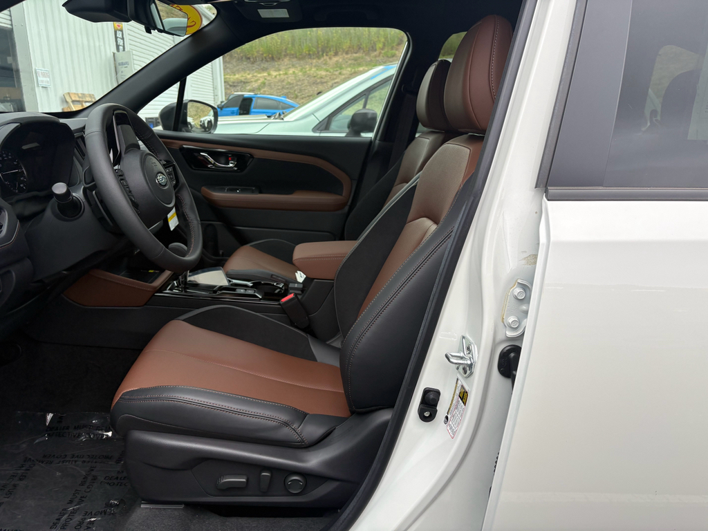2026 Subaru Forester photo 6