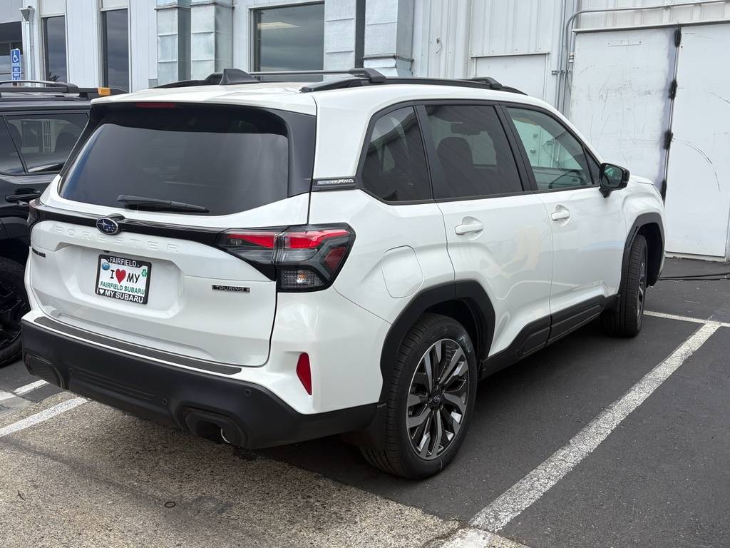 2026 Subaru Forester photo 2