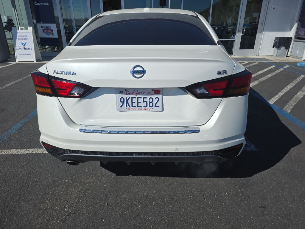 2022 Nissan Altima photo 4