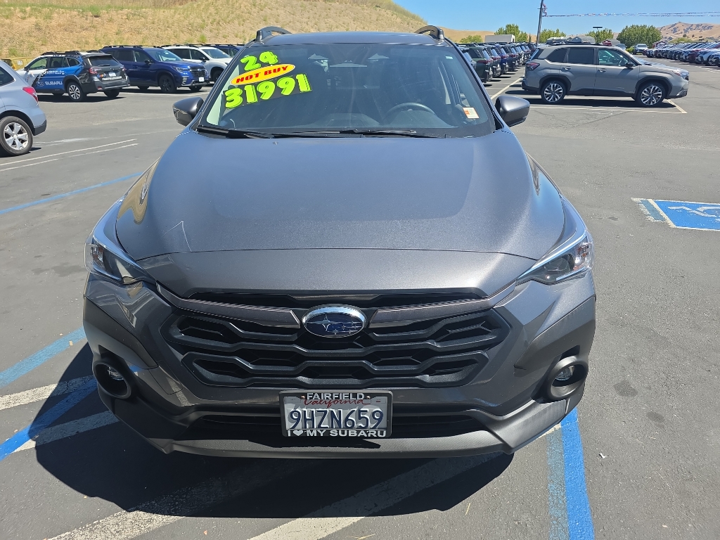 2024 Subaru Crosstrek photo 2