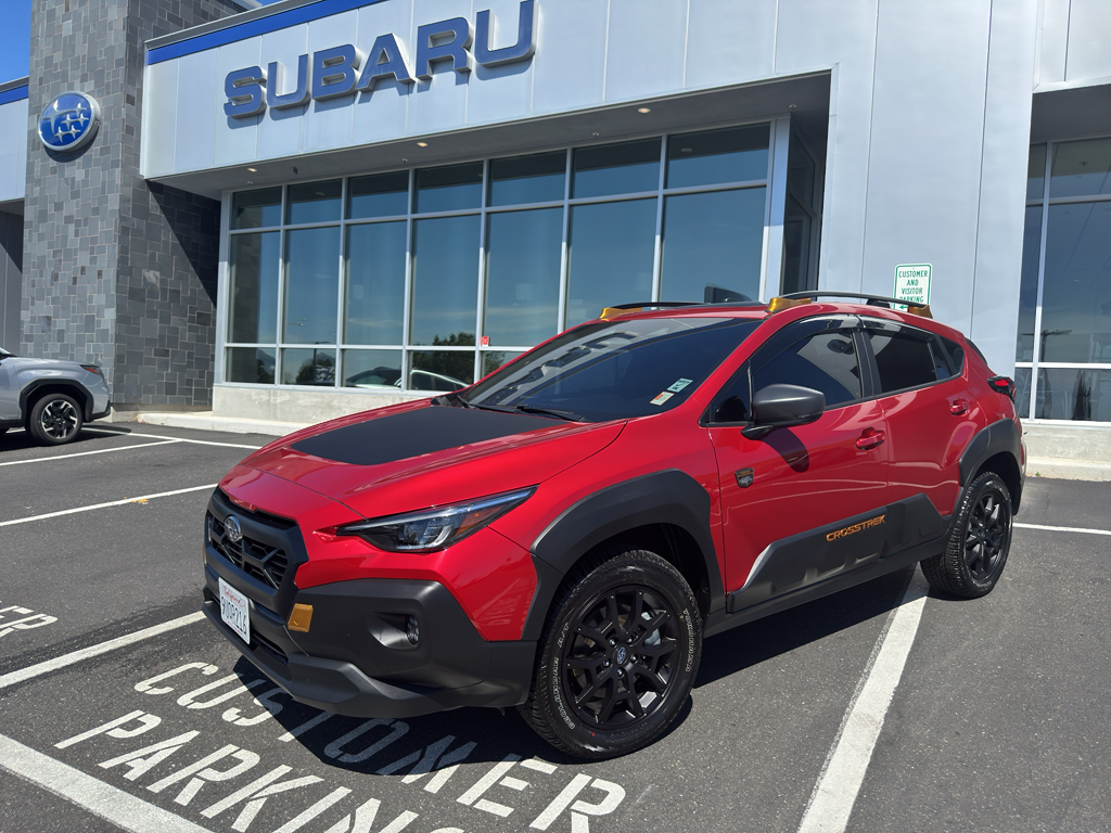 2025 Subaru Crosstrek photo 2
