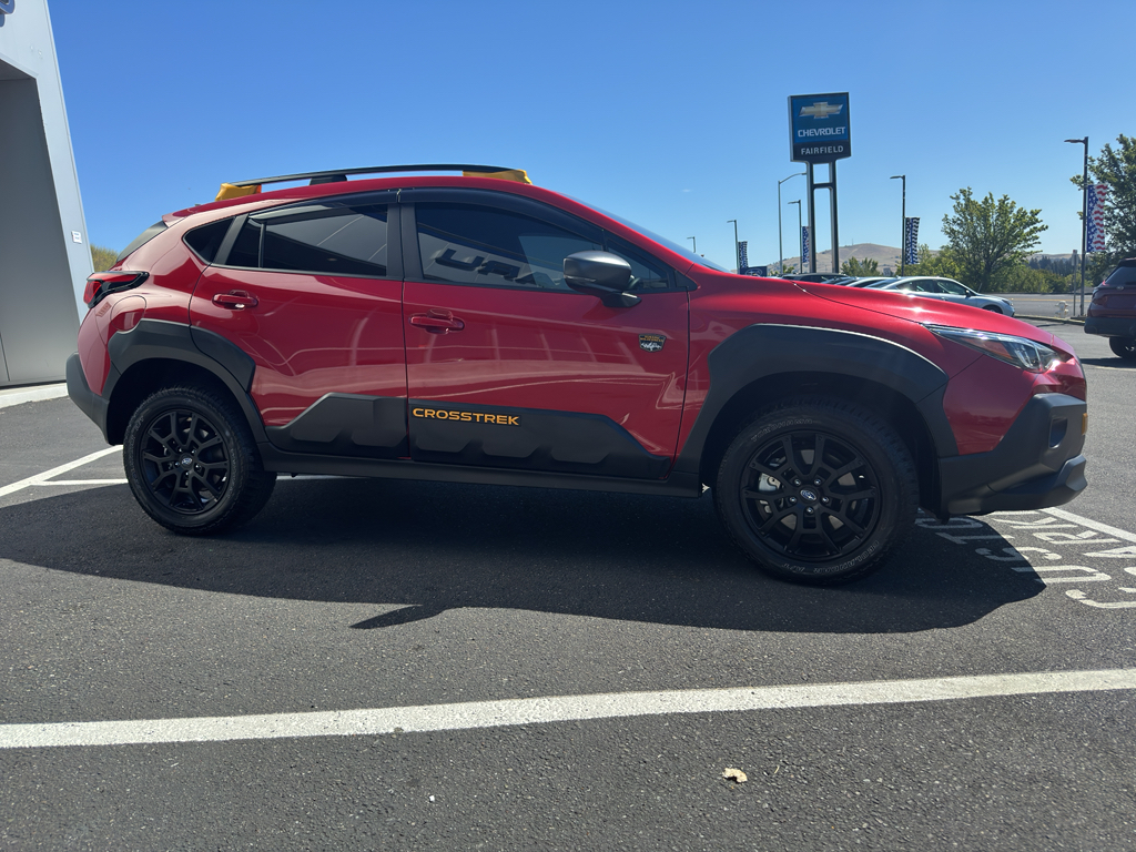 2025 Subaru Crosstrek photo 3