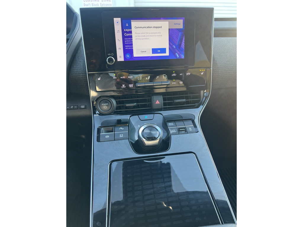 2024 Subaru Solterra photo 8