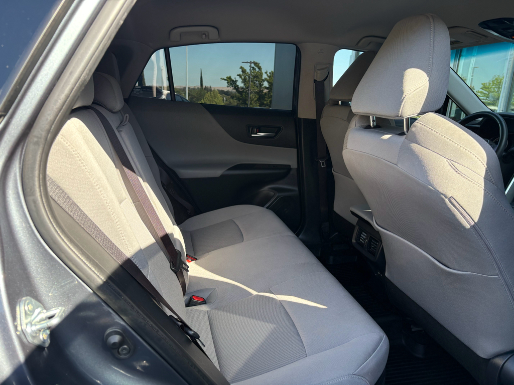 2024 Toyota Venza photo 5