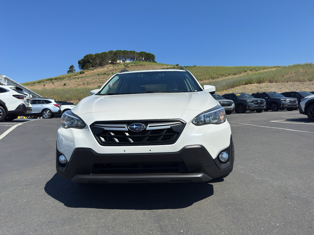 2022 Subaru Crosstrek photo 2