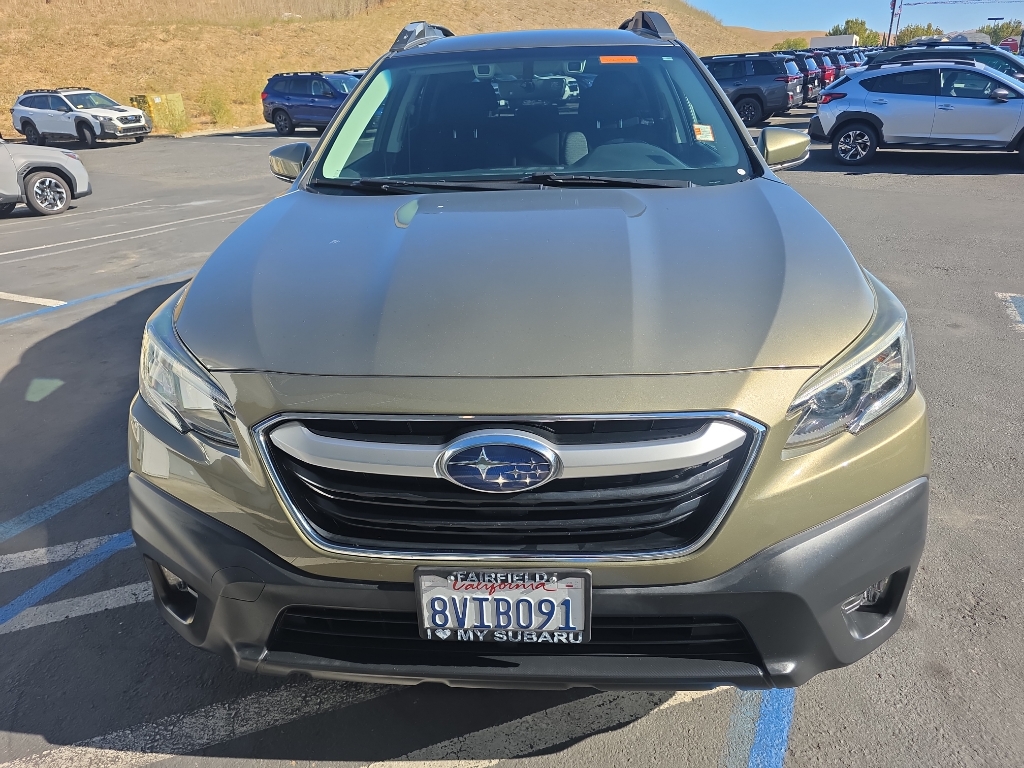 2021 Subaru Outback photo 2