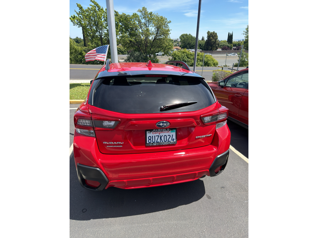 2021 Subaru Crosstrek photo 2