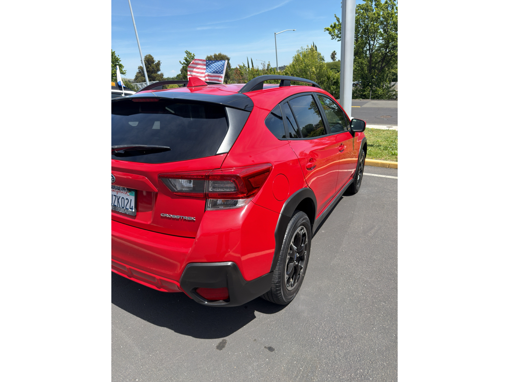 2021 Subaru Crosstrek photo 3